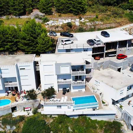 צלינה Apartments Arijan30 מראה חיצוני תמונה